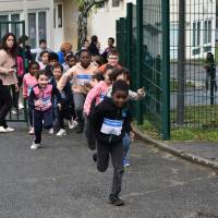 Course contre la faim Ravinière élémentaire 4 avril 2024