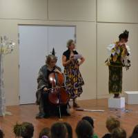 Spectacle le loup et la mésange à l'école Yves Le Guern
