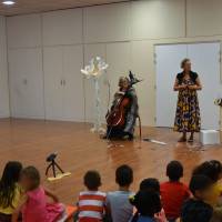 Spectacle le loup et la mésange à l'école Yves Le Guern