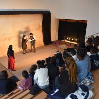 Spectacle théâtre La Passerelle dans l'agora de l'école Antoine de Saint-Exupéry - 30 janv 23