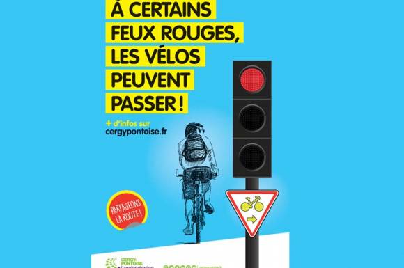 À certains feux rouges, les vélos peuvent passer !